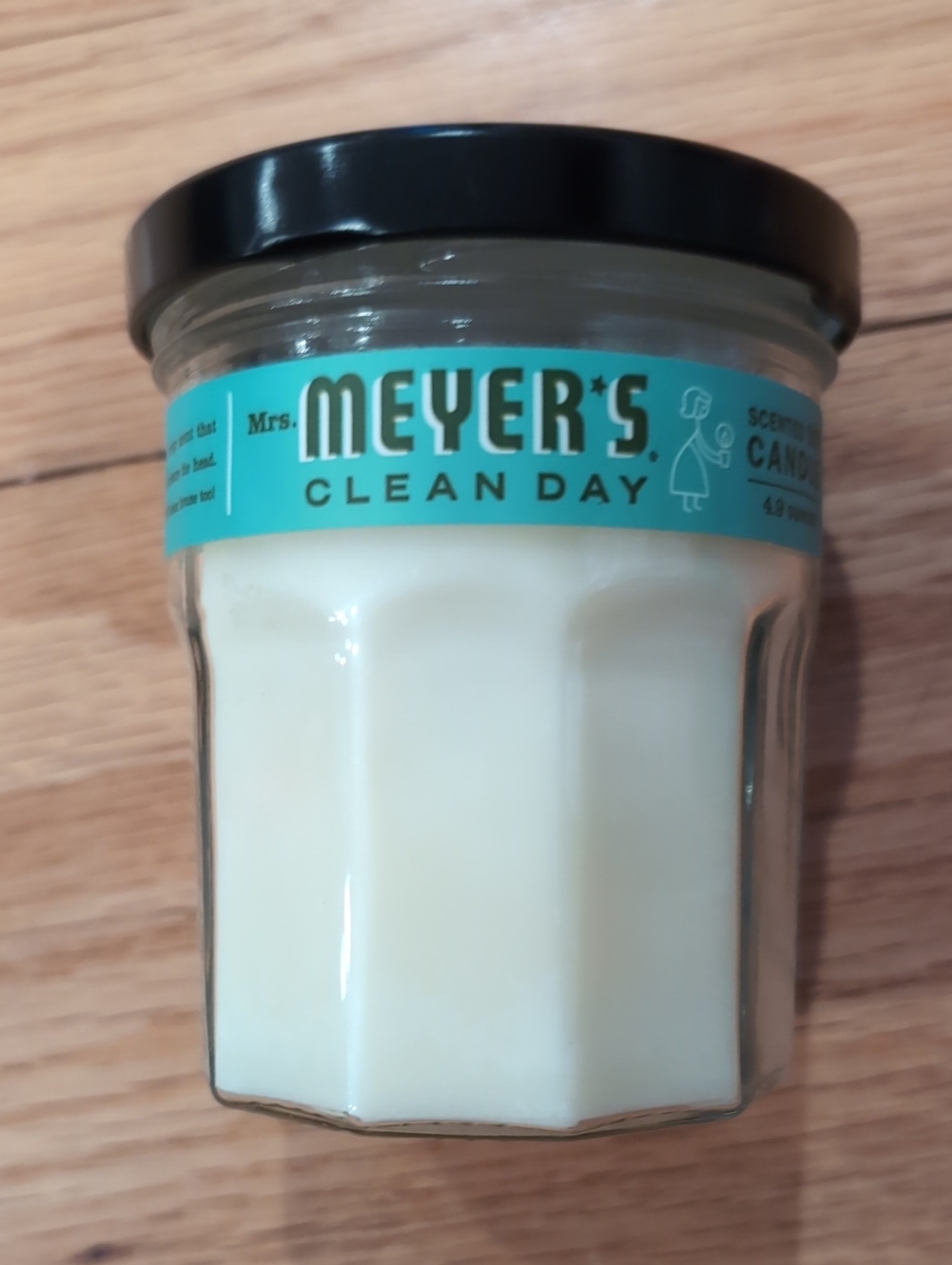 Mrs Meyers Basil -Scented Candle Jar - White